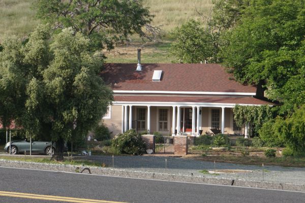 [Picture of Coulter House]